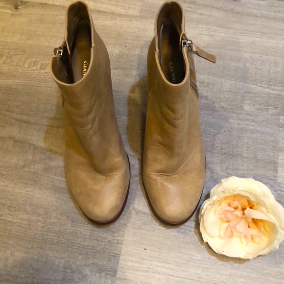 Gianni Bini • Distressed Leather Ankle Boots - Picture 1 of 11